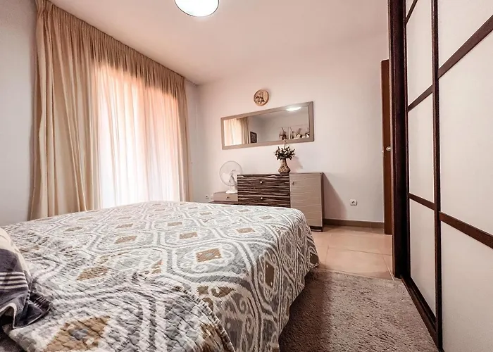 Beautiful 1 Bedroom In Mar, Pm101