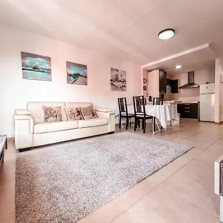 Beautiful 1 Bedroom In Mar, Pm101 * 滨海帕尔姆